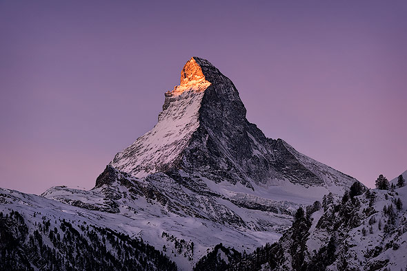 Wenn die Sonne das Matterhorn einfärbt
